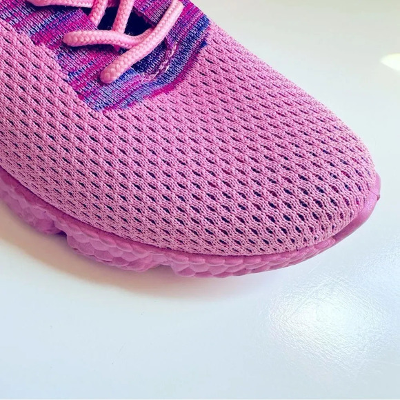 Yoki Liam 12 Lace Up Mesh Sneakers - Picture 8 of 8